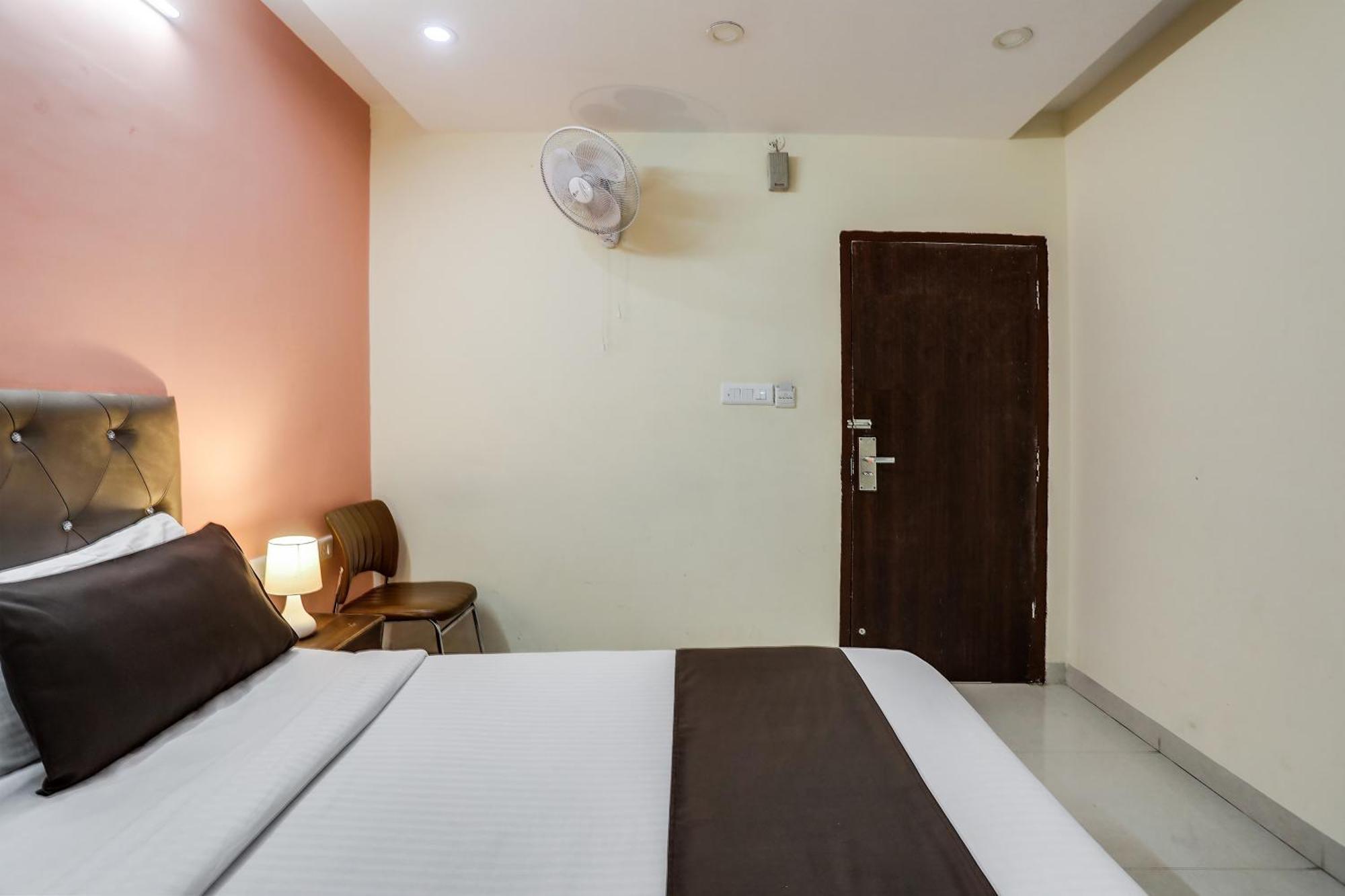 Super Collection O Lotus Grand Near Secunderabad Railway Station Hotel Ngoại thất bức ảnh