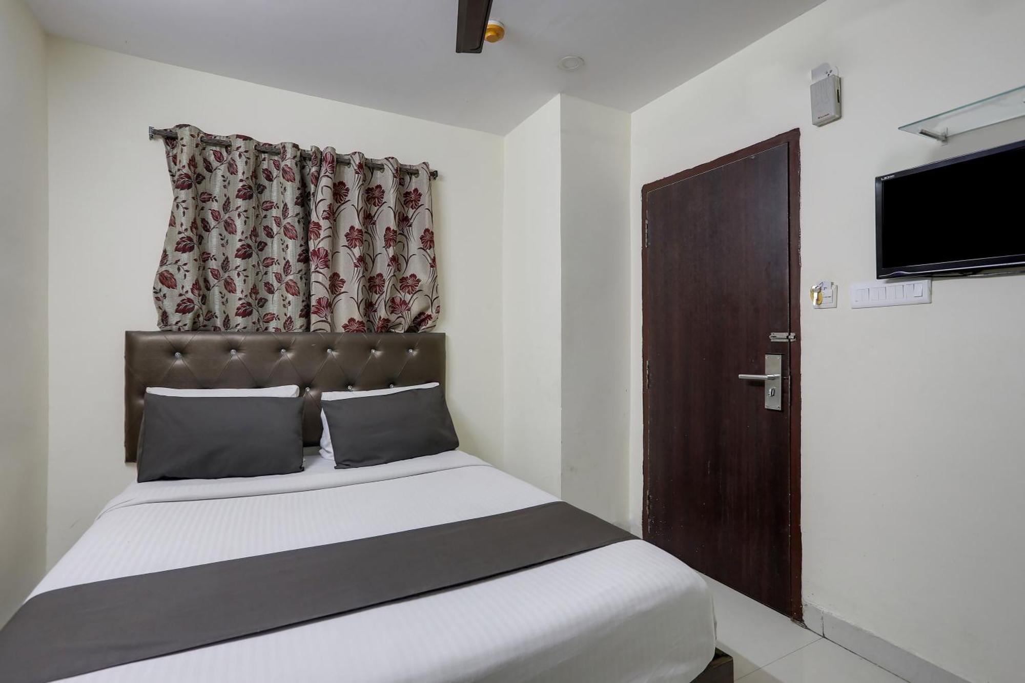 Super Collection O Lotus Grand Near Secunderabad Railway Station Hotel Ngoại thất bức ảnh