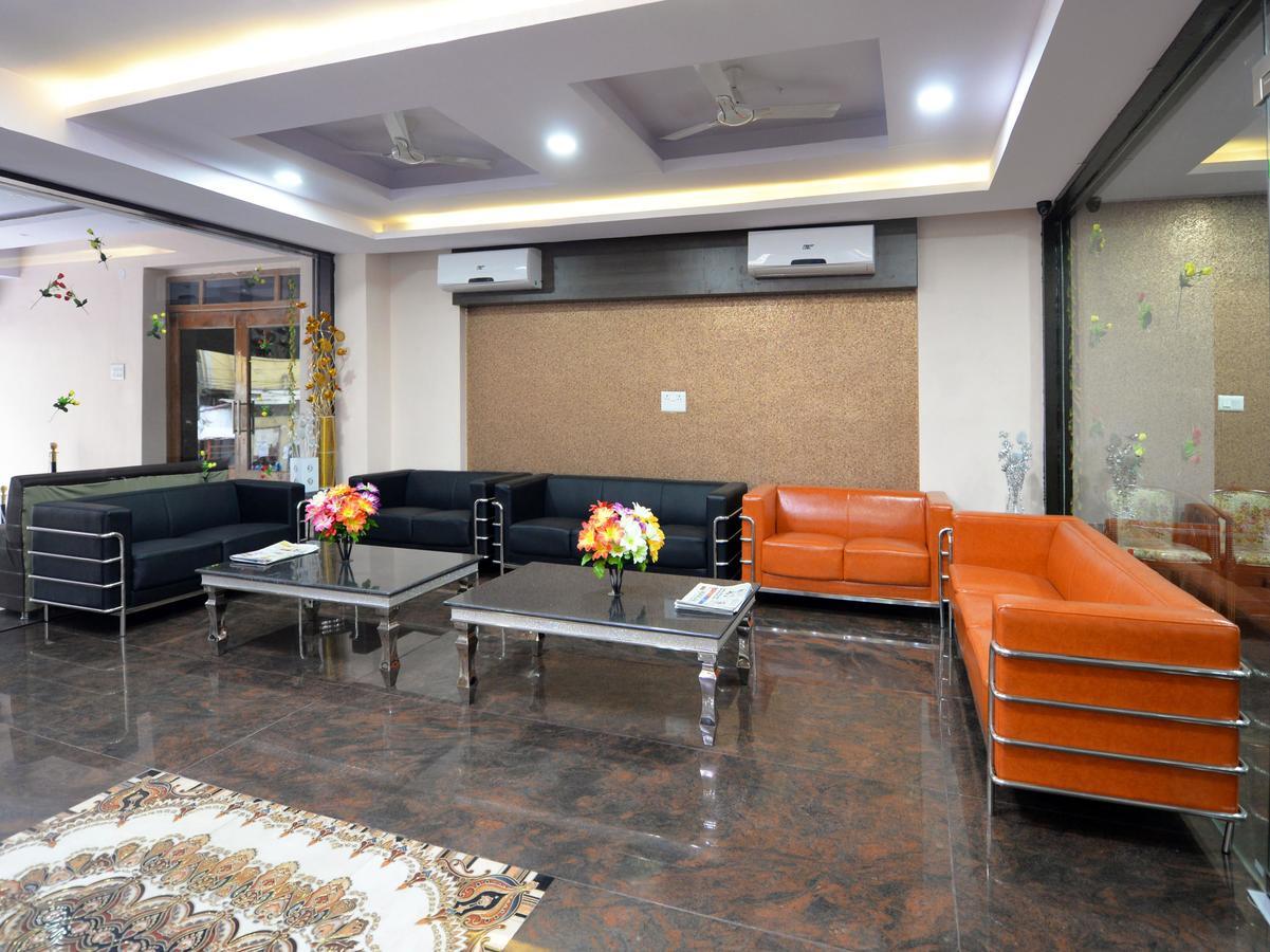 Super Collection O Lotus Grand Near Secunderabad Railway Station Hotel Ngoại thất bức ảnh