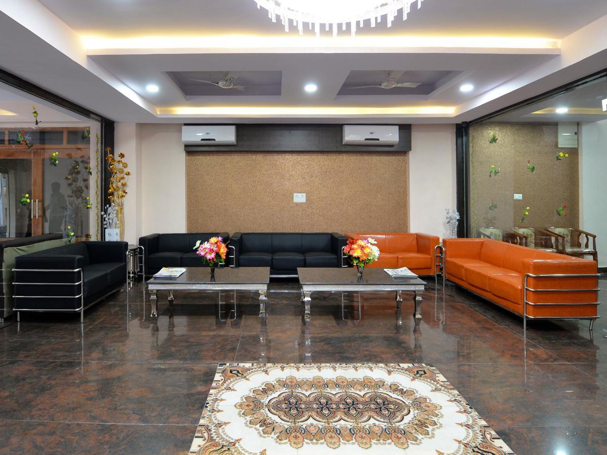 Super Collection O Lotus Grand Near Secunderabad Railway Station Hotel Ngoại thất bức ảnh
