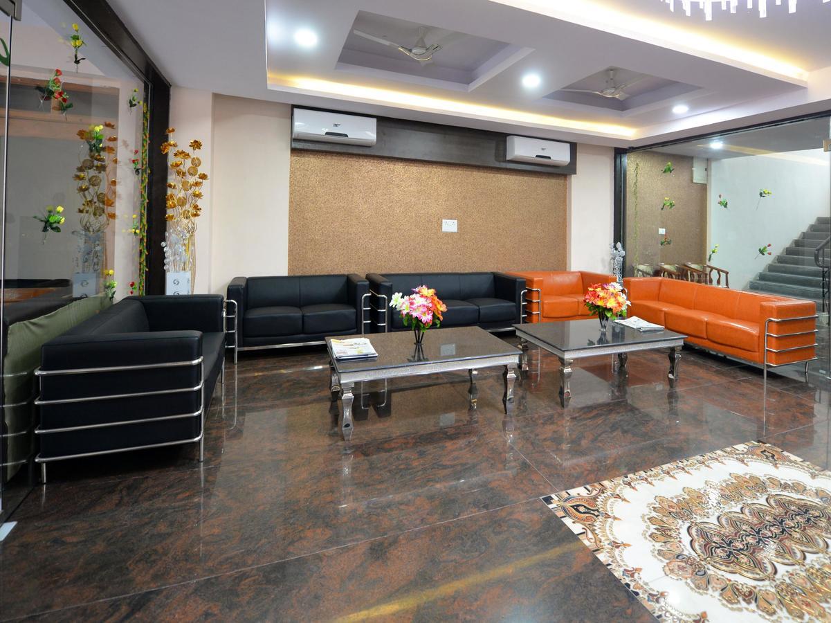 Super Collection O Lotus Grand Near Secunderabad Railway Station Hotel Ngoại thất bức ảnh